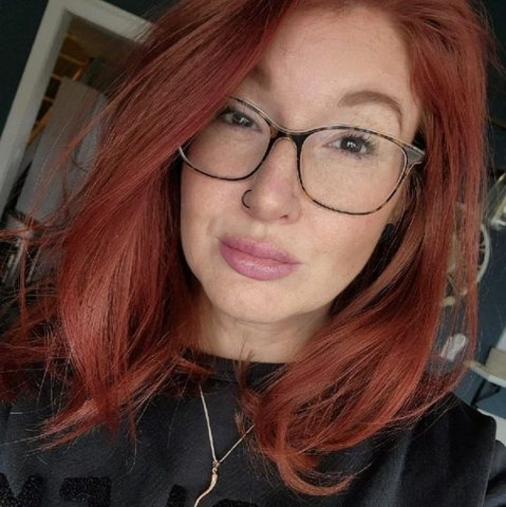 Meet your Posher, Traci